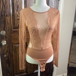 Forever 21 Womens bodysuit sz medium